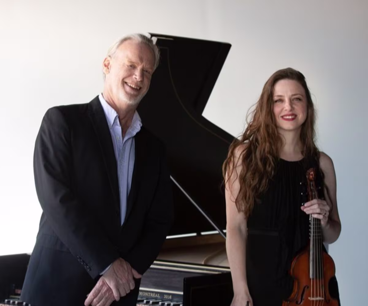 Pardessus in Paradise - The Woman’s Violin Pardessus in Paradise - The Woman’s Violin