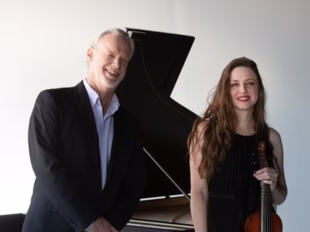 Pardessus in Paradise - The Womanâs Violin Pardessus in Paradise - The Womanâs Violin