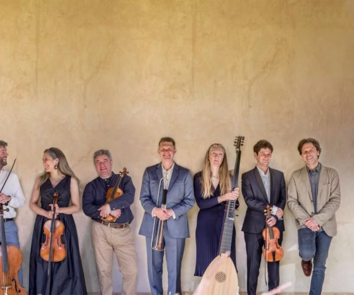 Crossing Borders Crossing Borders