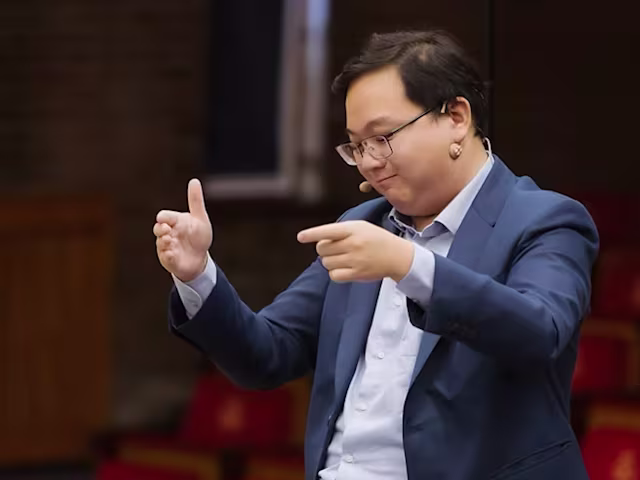 Elizabethan and Jacobean Madrigals Elizabethan and Jacobean Madrigals