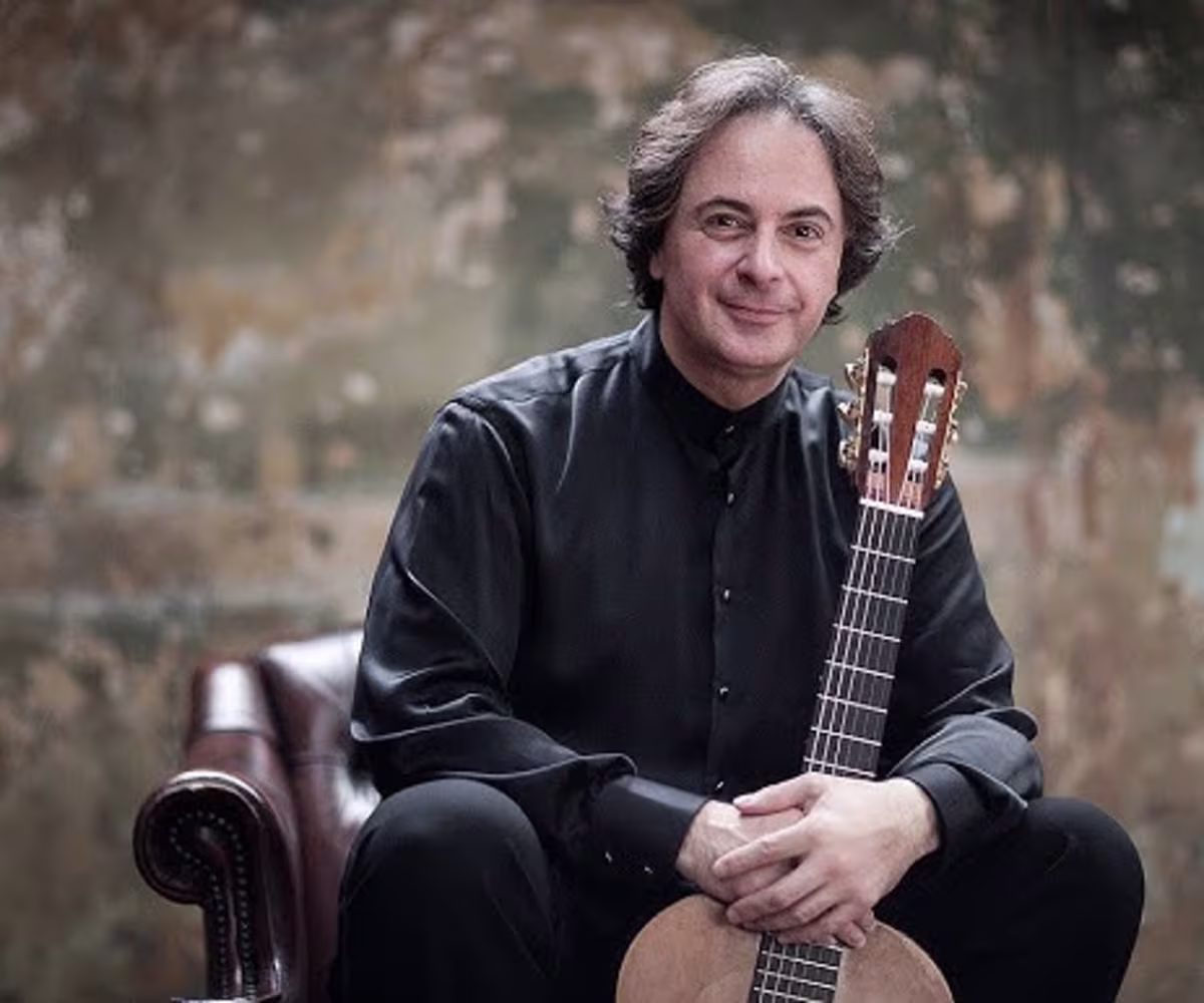 HOMAGES - Guitar recital HOMAGES - Guitar recital