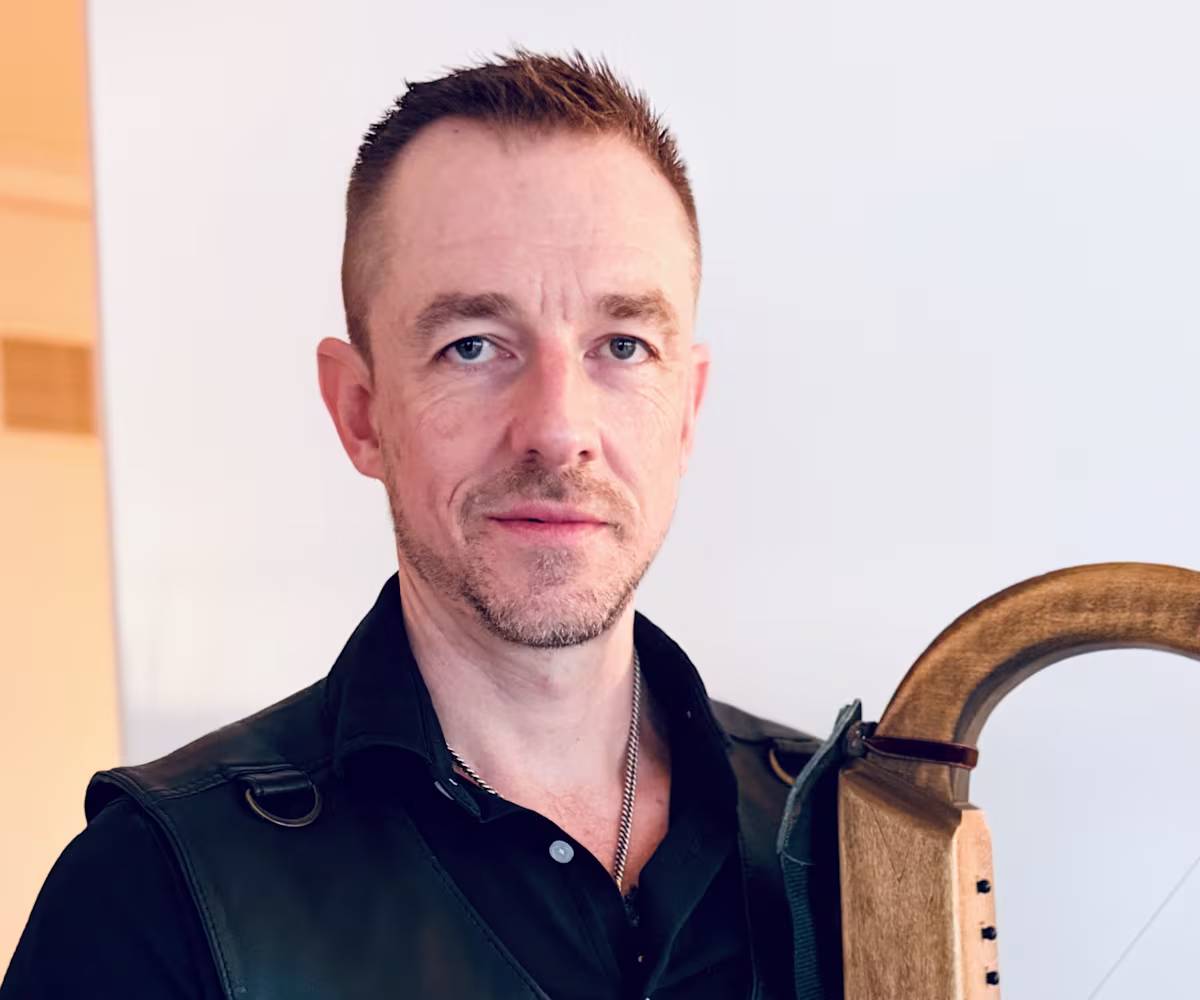 Troubadours Old And New Troubadours Old And New