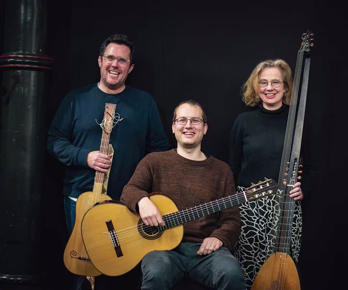 Cubaroque (from L to R): Nicholas Mulroy, Toby Carr & Elizabeth Kenny Cubaroque (from L to R): Nicholas Mulroy, Toby Carr & Elizabeth Kenny