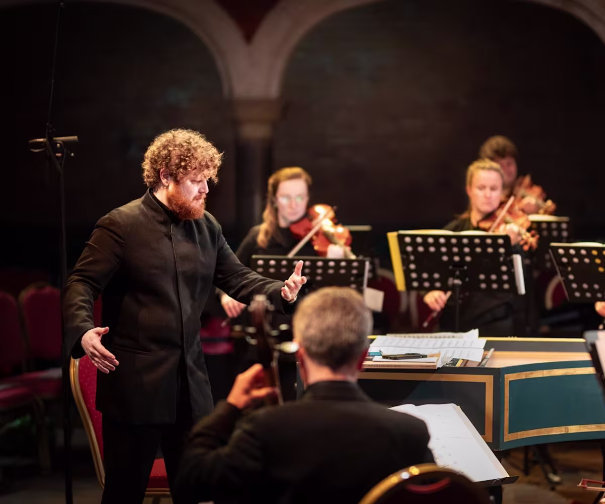 SIDE BY SIDE SIDE BY SIDE