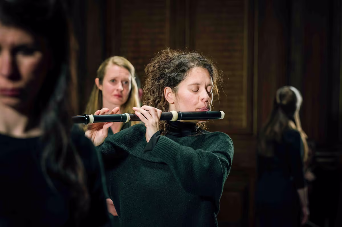 Eva Caballero performing Bach’s ‘St Matthew Passion’ with Solomon’s Knot | image by Andrew Wilkinson Photography