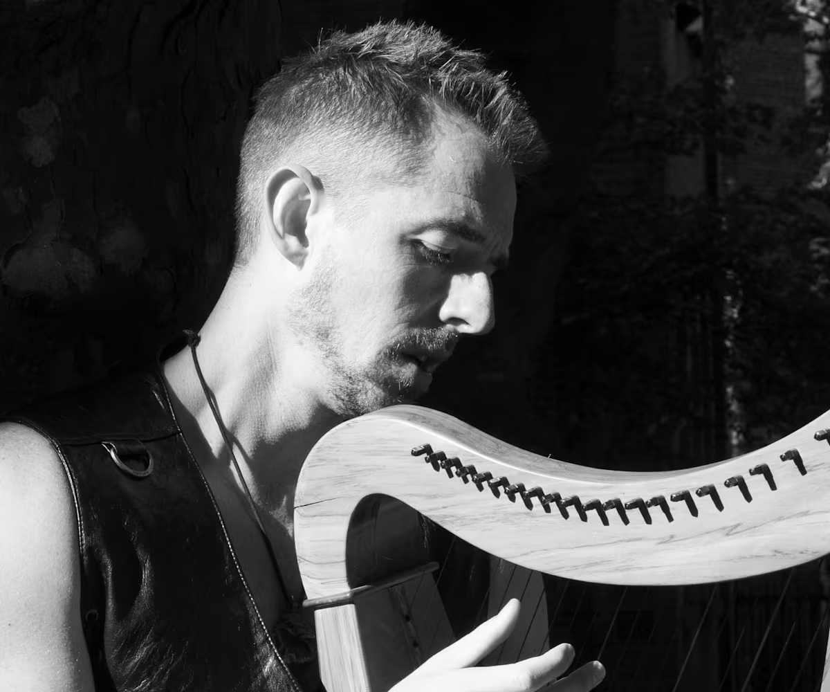 Medieval Songs for Countertenor and Harp: Rebuilt and Reimagined Medieval Songs for Countertenor and Harp: Rebuilt and Reimagined