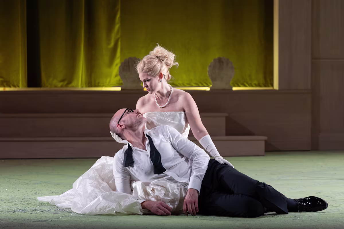 Mezzo-soprano Shakèd Bar and tenor Jorge Navarro Colorado in Cavalli's ‘Ercole amante’ (Photo by Lorenzo Gorini) Mezzo-soprano Shakèd Bar and tenor Jorge Navarro Colorado in Cavalli's ‘Ercole amante’ (Photo by Lorenzo Gorini)