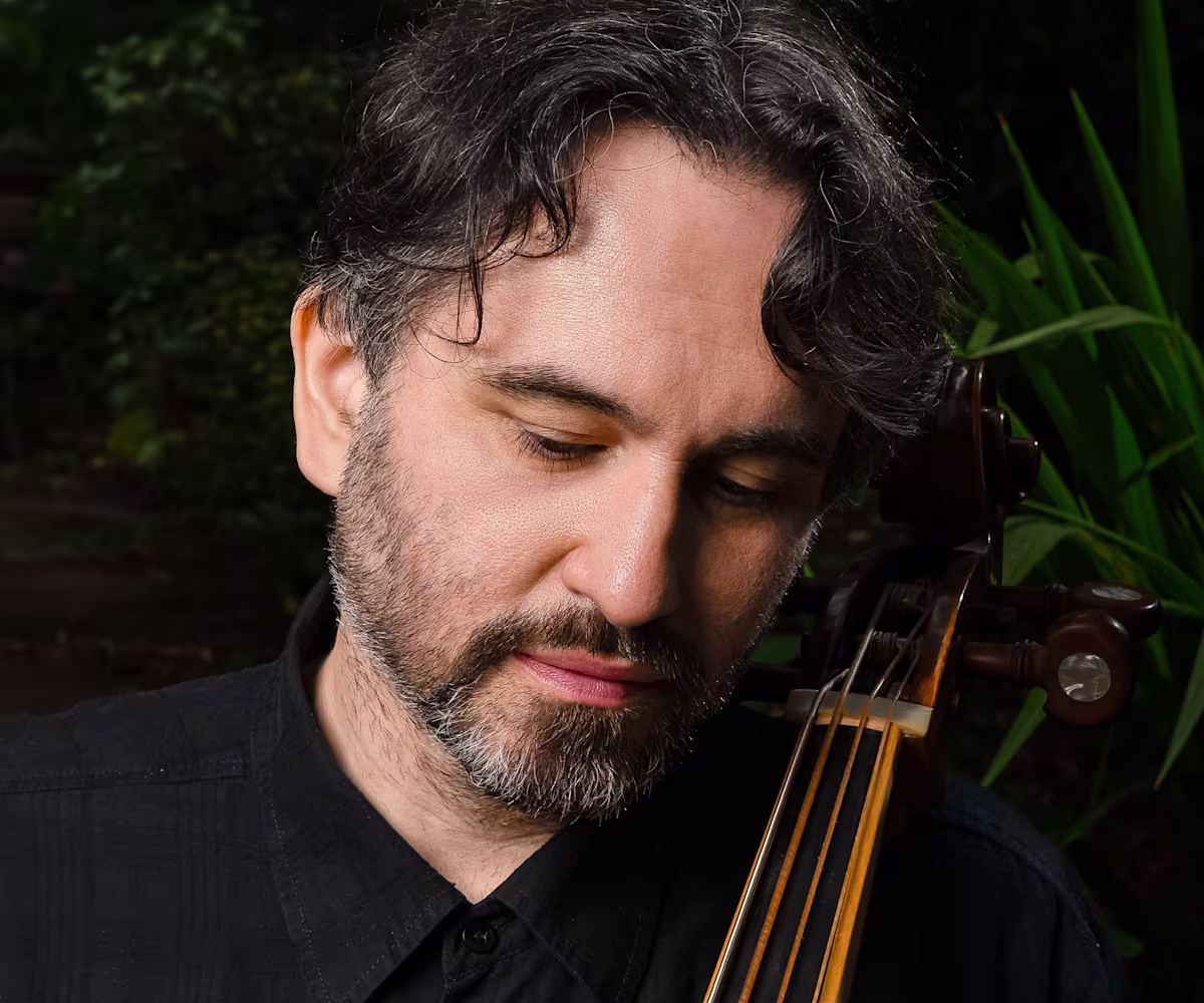 Nikolay Ginov nikolay ginov poses with viola da gamba