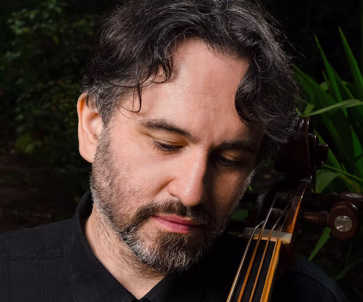 Nikolay Ginov nikolay ginov poses with viola da gamba