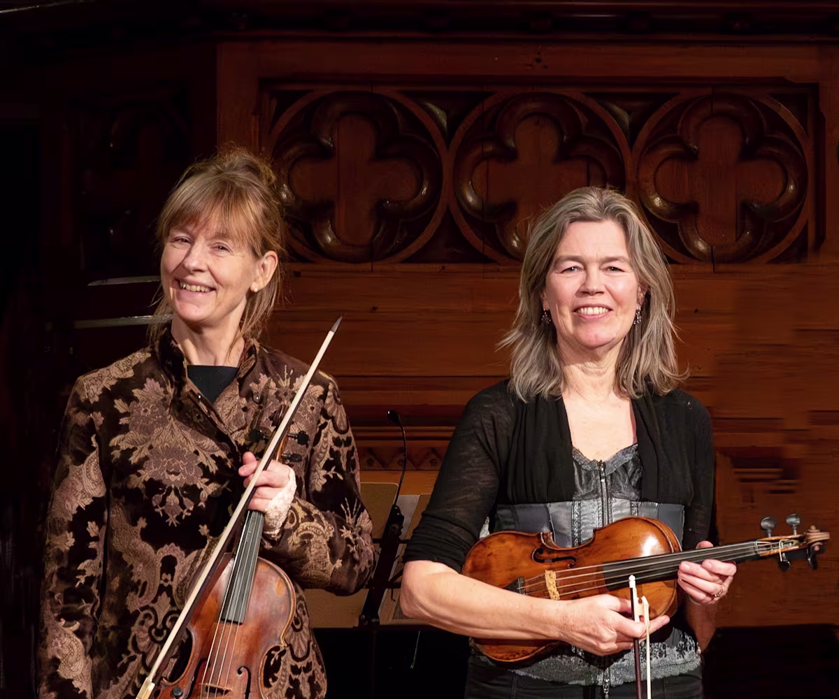Gulliver's Travels - Violin Duo Gulliver's Travels - Violin Duo