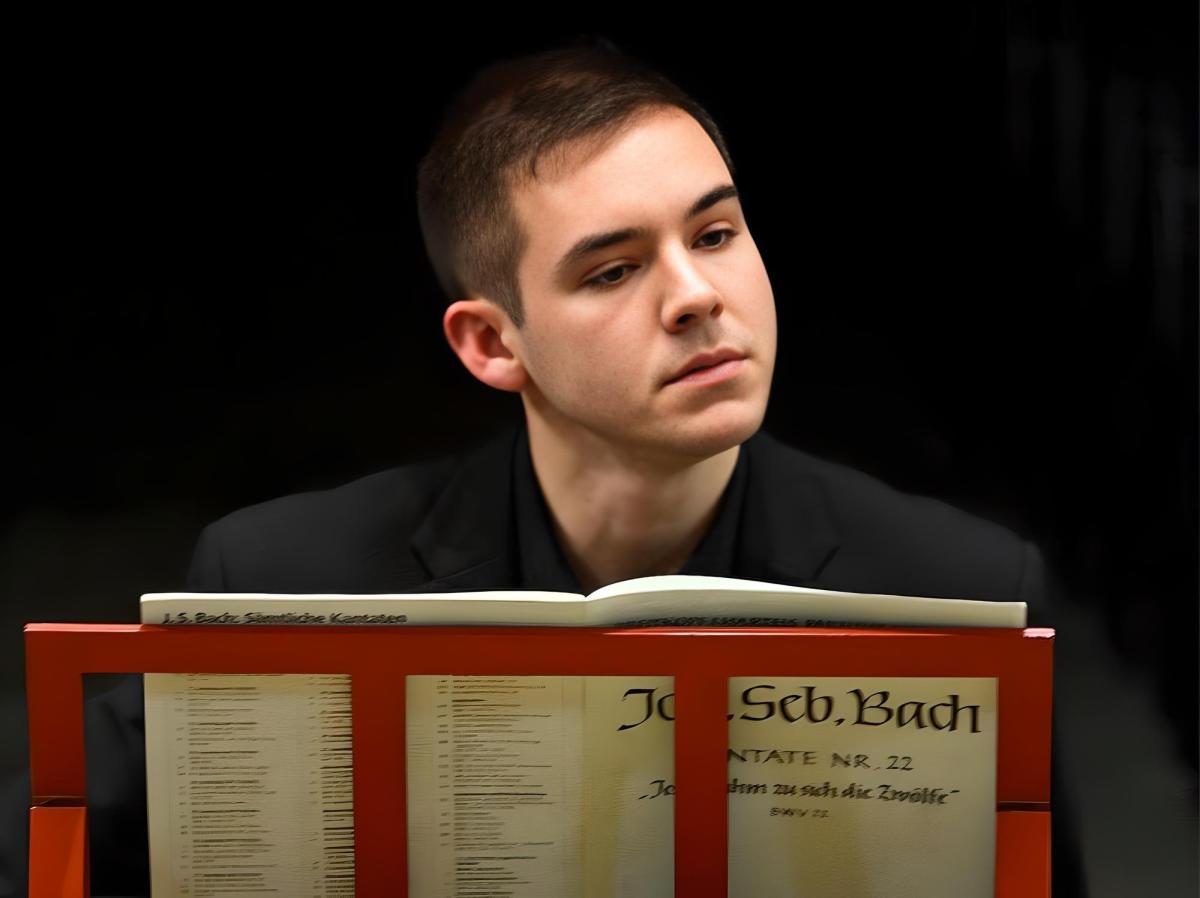 In conversation: Seb Gillot - Continuo Connect meets organist, harpsichordist, and conductor Seb Gillot