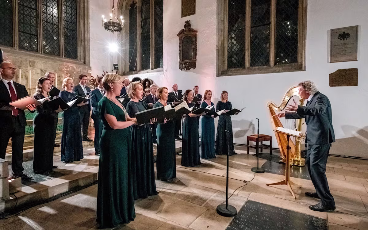 The Sixteen moves into new London home The Sixteen at St James 's Piccadilly