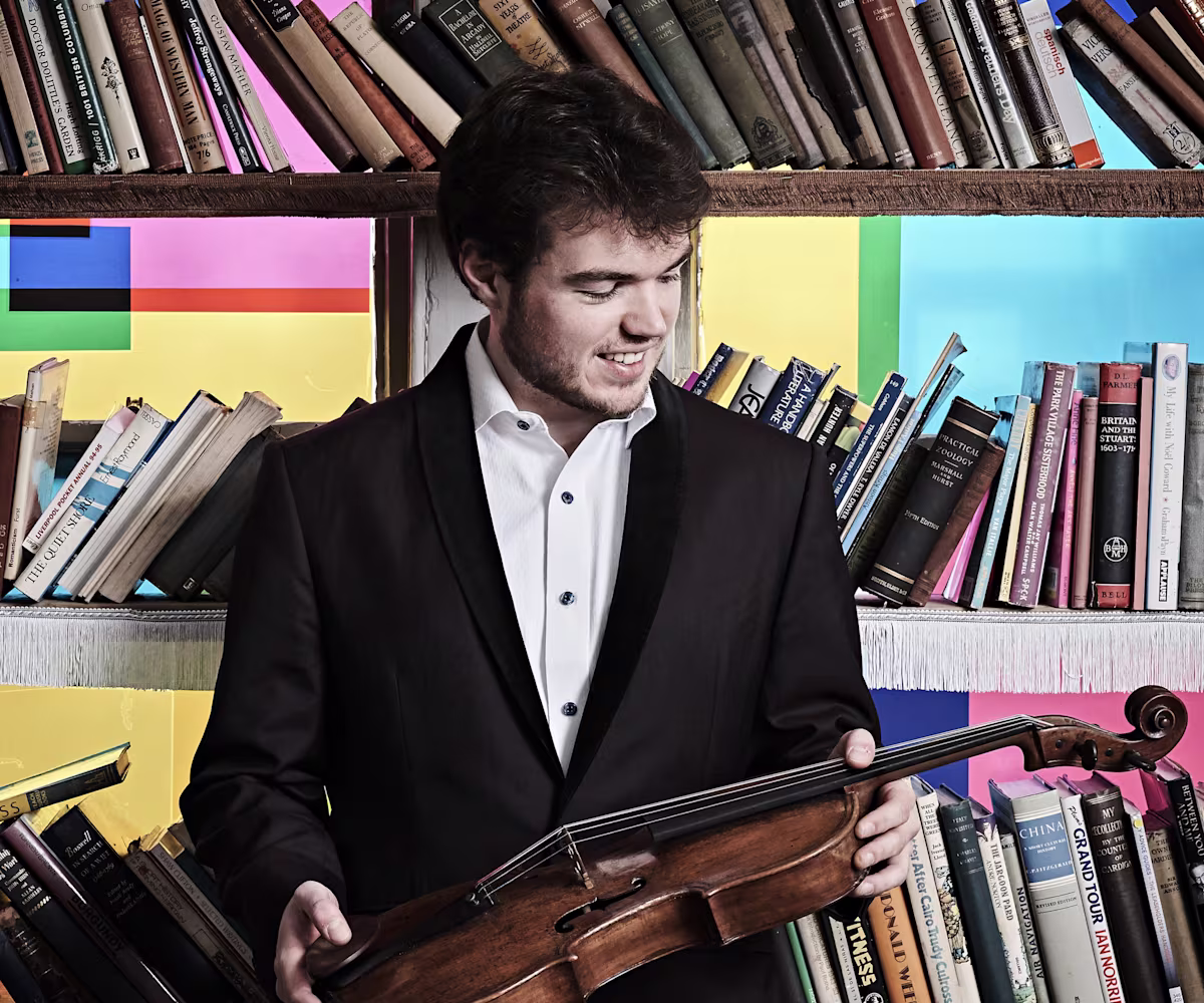 Coffee Concert: Timothy Ridout performs Bach Coffee Concert: Timothy Ridout performs Bach