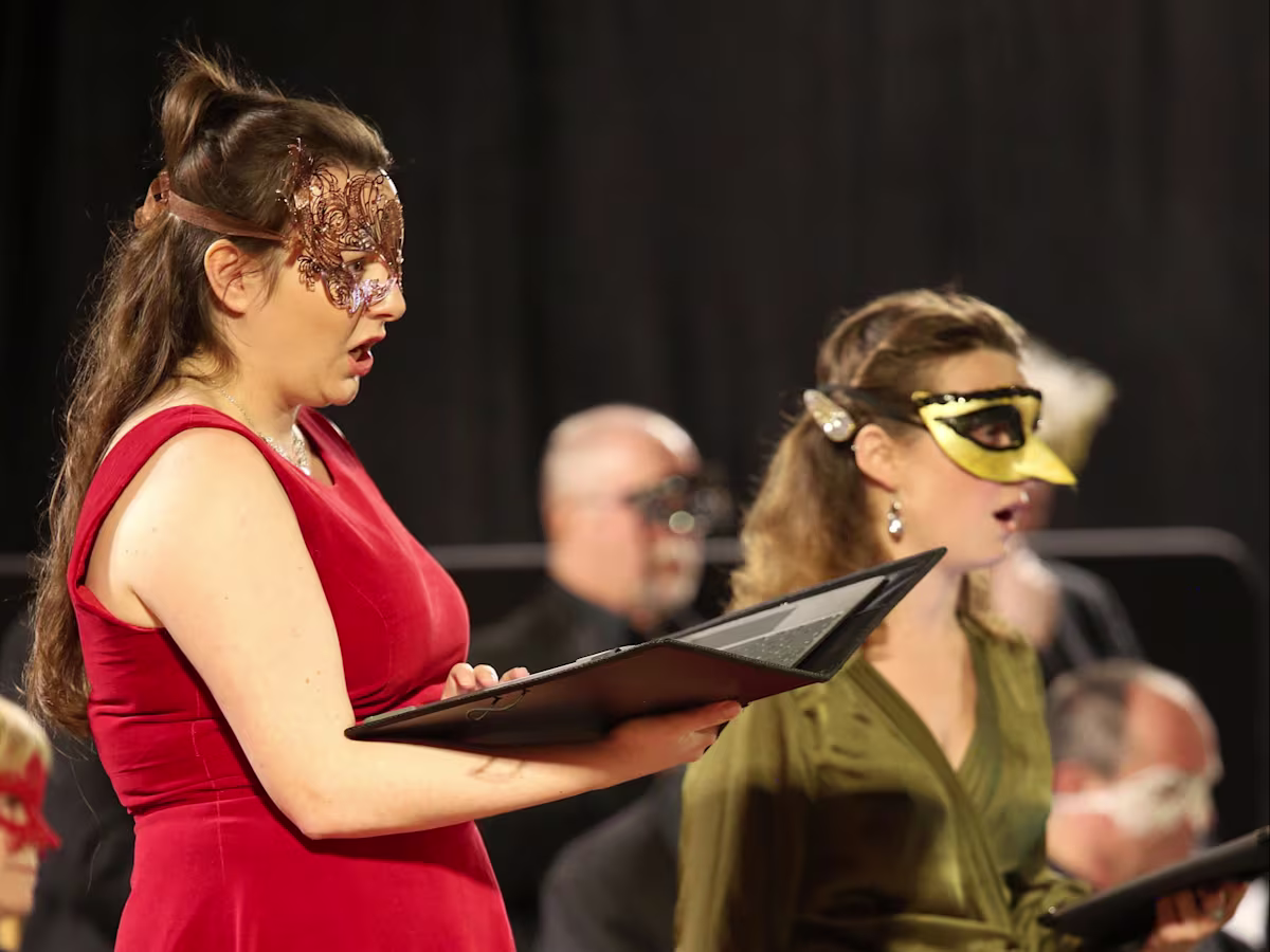 Last year's BREMF included a new concert version of 'Les Caractères de l'amour' by Mlle. Duval. Last year's BREMF included a new concert version of 'Les Caractères de l'amour' by Mlle. Duval.