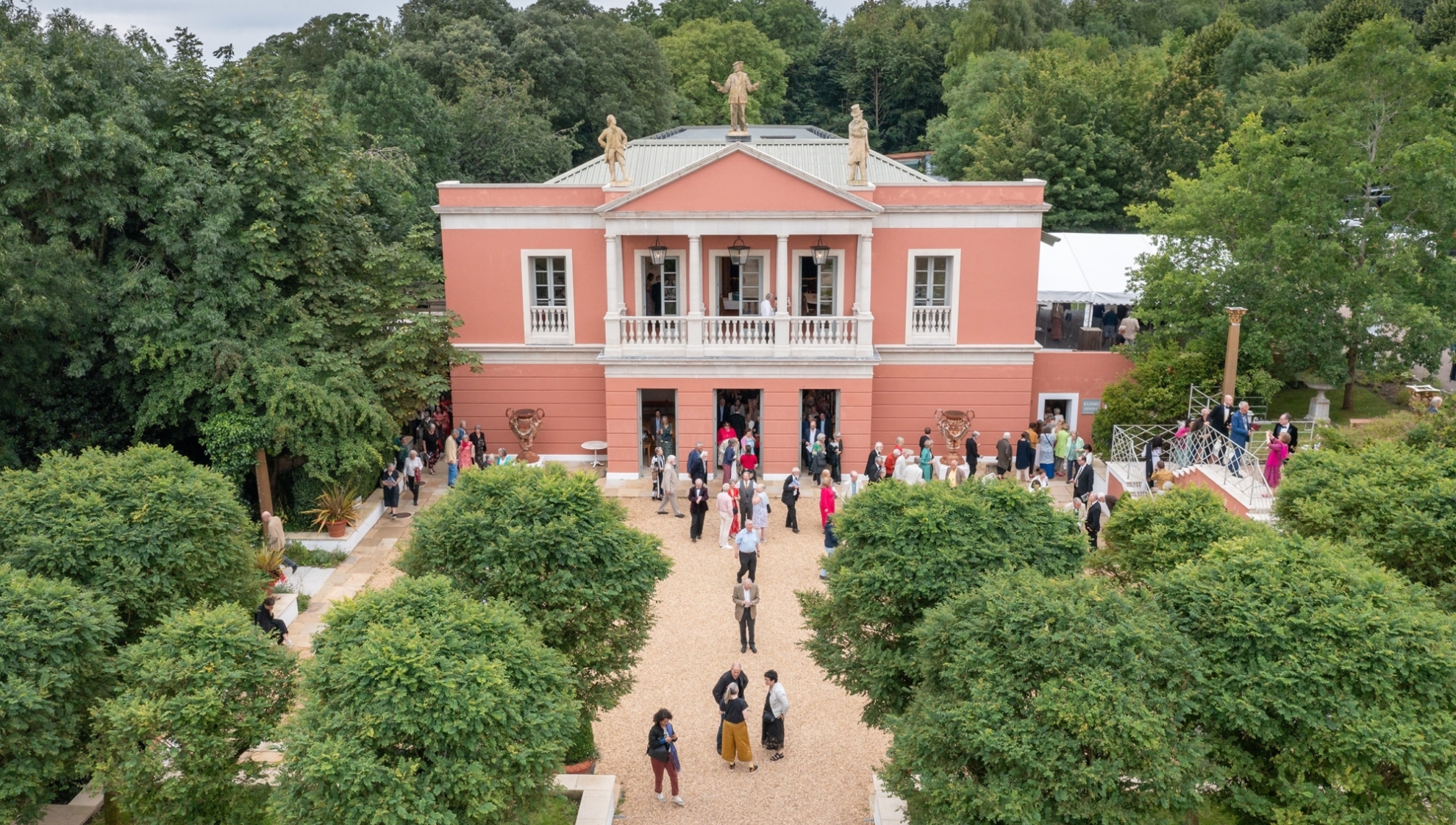 Period-instrument opera steps into the spotlight this summer