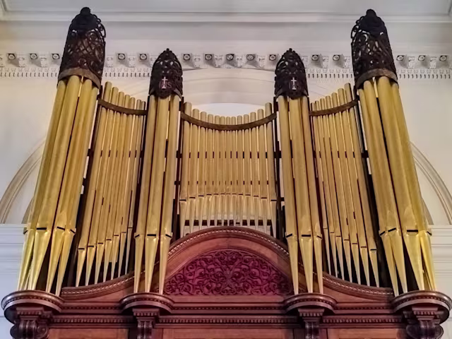 Music for the 1851 Grand Exhibition Organ in the "Cathedral of the East End" Music for the 1851 Grand Exhibition Organ in the "Cathedral of the East End"