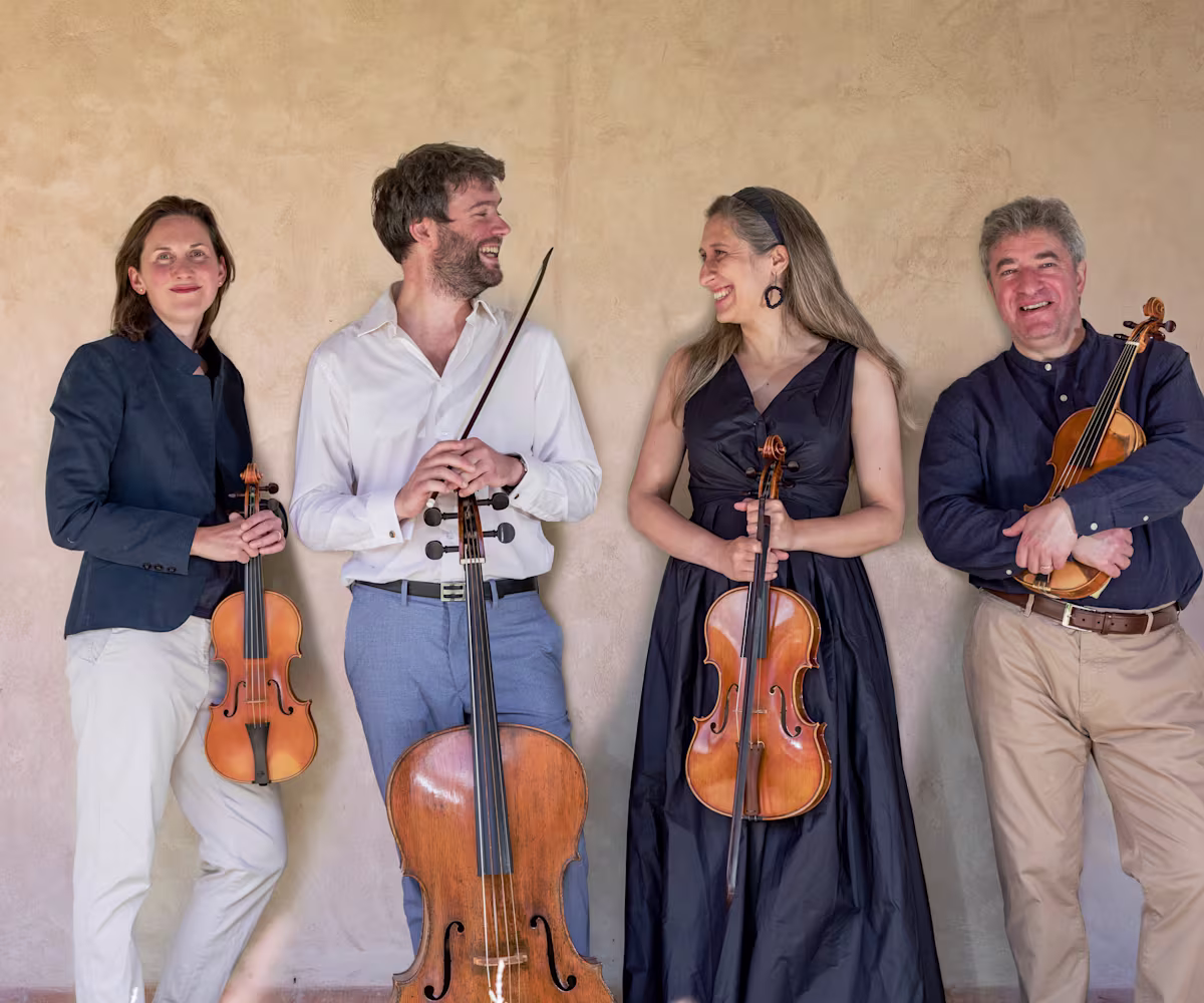 Crossing Borders Crossing Borders