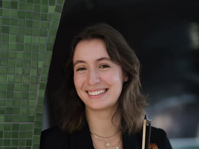 Ela Kodžas and Luke Mitchell Ela Kodžas and Luke Mitchell