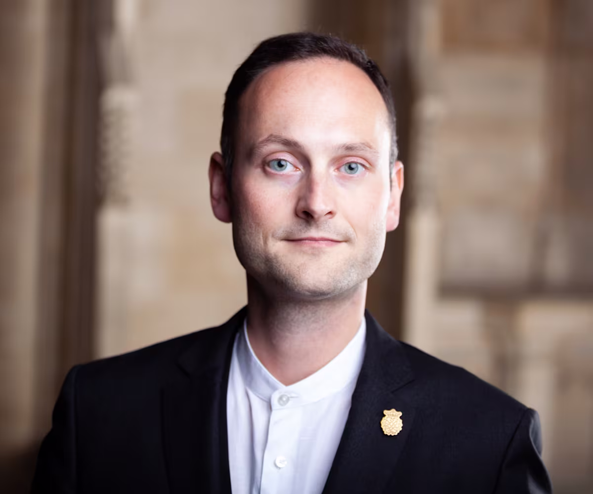 Tom Hammond-Davies Tom Hammond-Davies