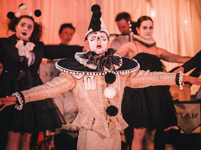 La Descente d’Orphée aux Enfers La Descente d’Orphée aux Enfers