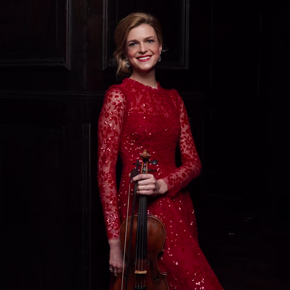Davina Clarke: Violins, Voices and Collaboration Davina Clarke: Violins, Voices and Collaboration