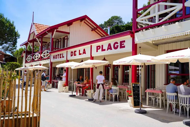 HotelDeLaPlage_Exteriors_22.jpg