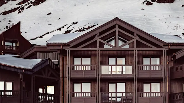 LeFitzRoy_Exteriors_3 2.jpg
