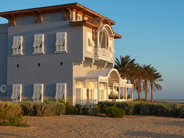 LaMaisonBleue_Exteriors_8.jpg