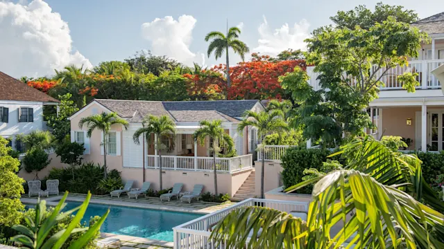 ElevenBahamaHouse mainimage1