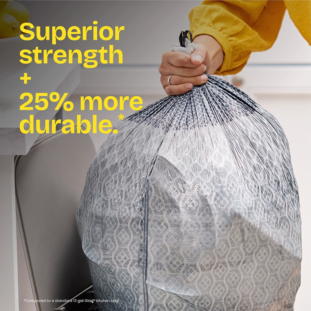 ForceFlex MaxStrength™ with Clorox® Bags | Glad®