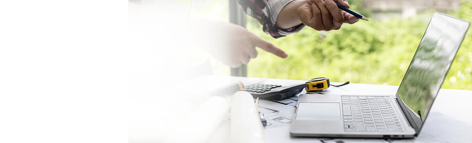 How Contractors Manage Document Control on Confidential Projects 