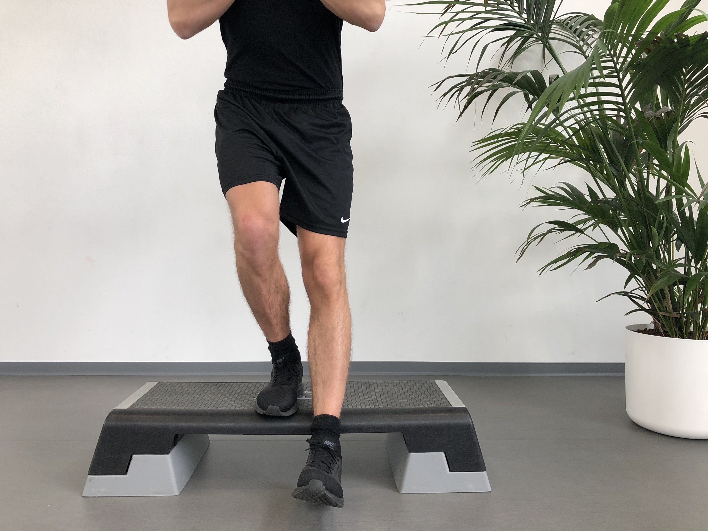 Knie klachten | FysiOefeningen.nl | | Pijnklachten | Online