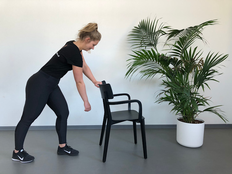 Frozen Shoulder | FysiOefeningen.nl | Oefeningen | Pijnklachten | Online