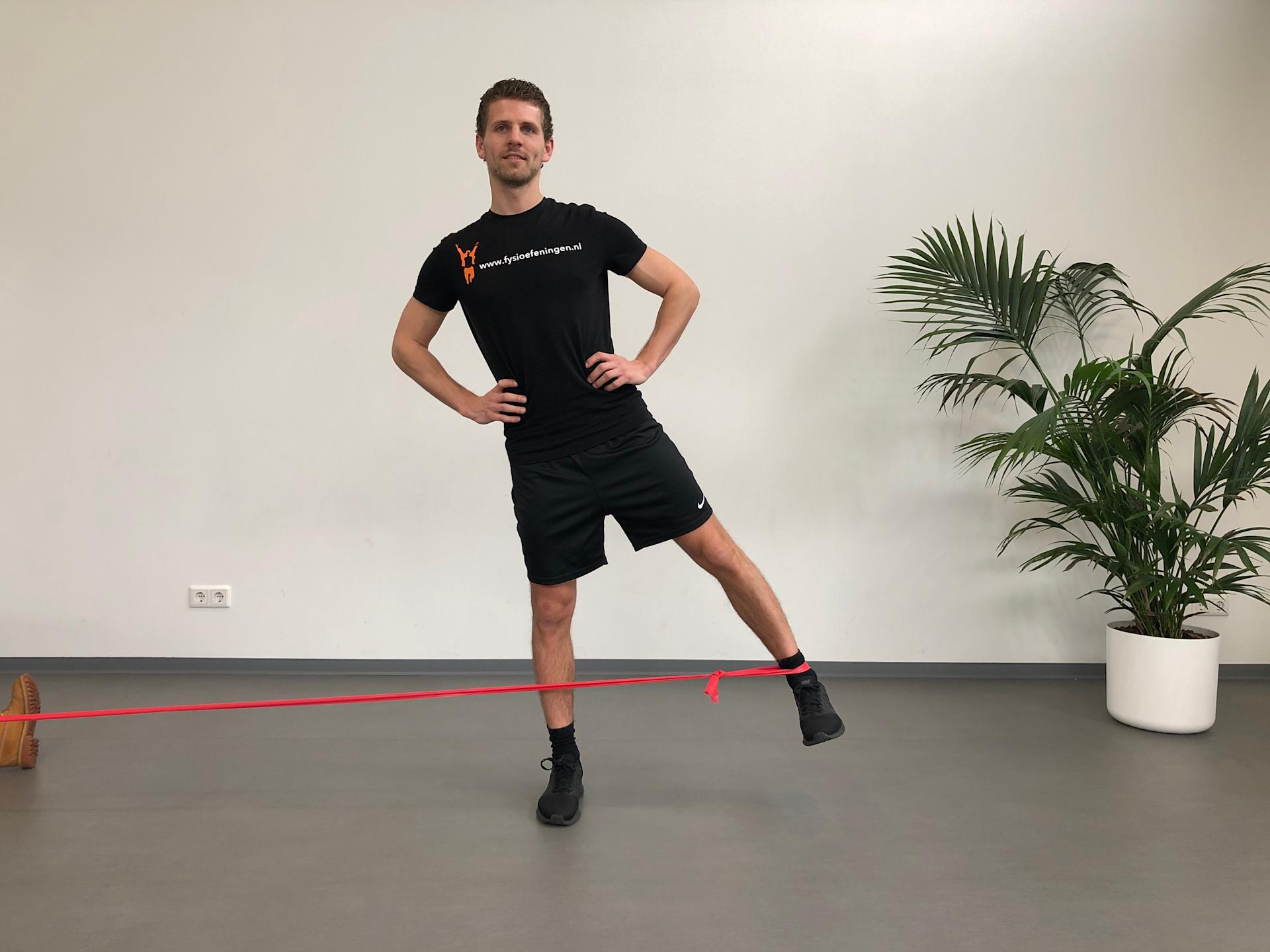 Abduction with elastic band (hip) Hip | Portrait | Abduction | Physiexercise.nl | Breda