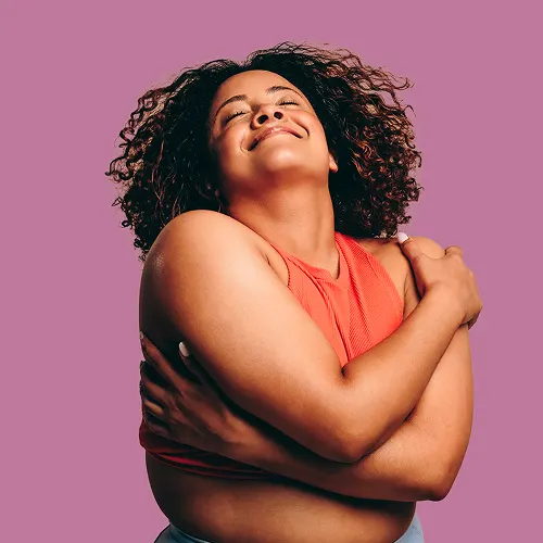 Woman on her profile with eyes closed and message symptoms explained