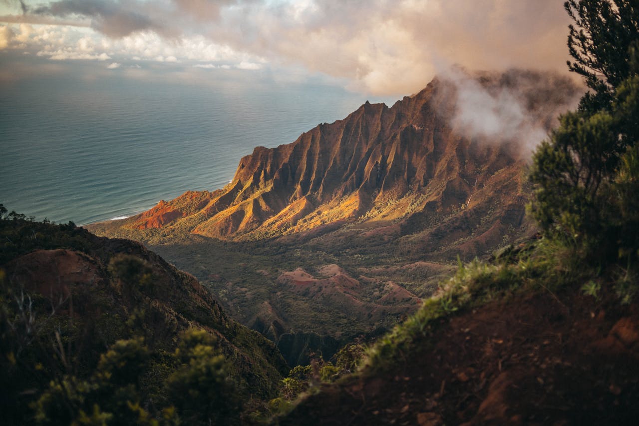 hawaii hike trails