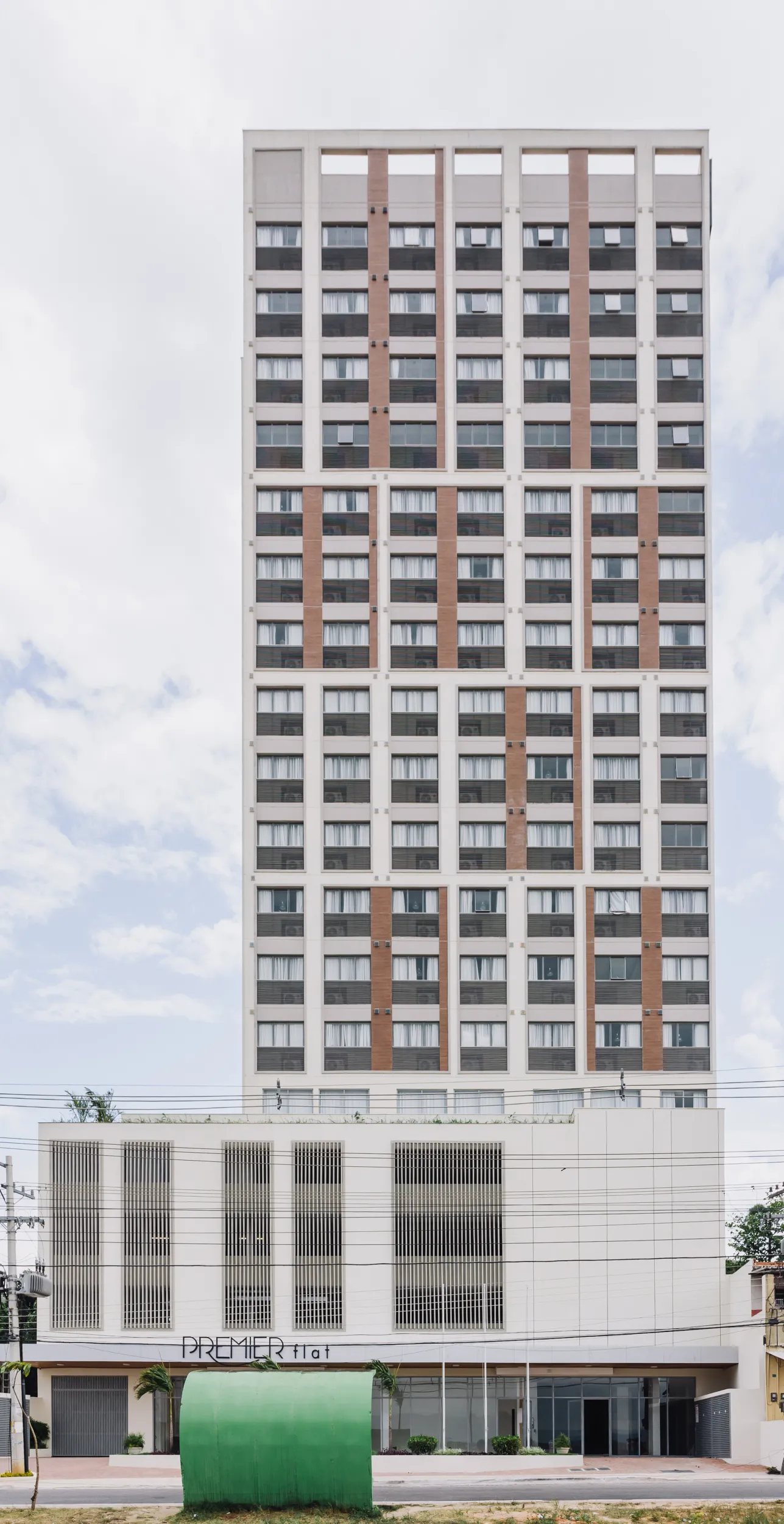 PREMIER FLAT (6)