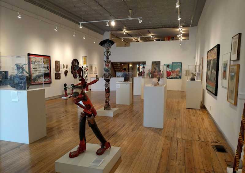 Best Art Galleries in Chicago PrintAWorld