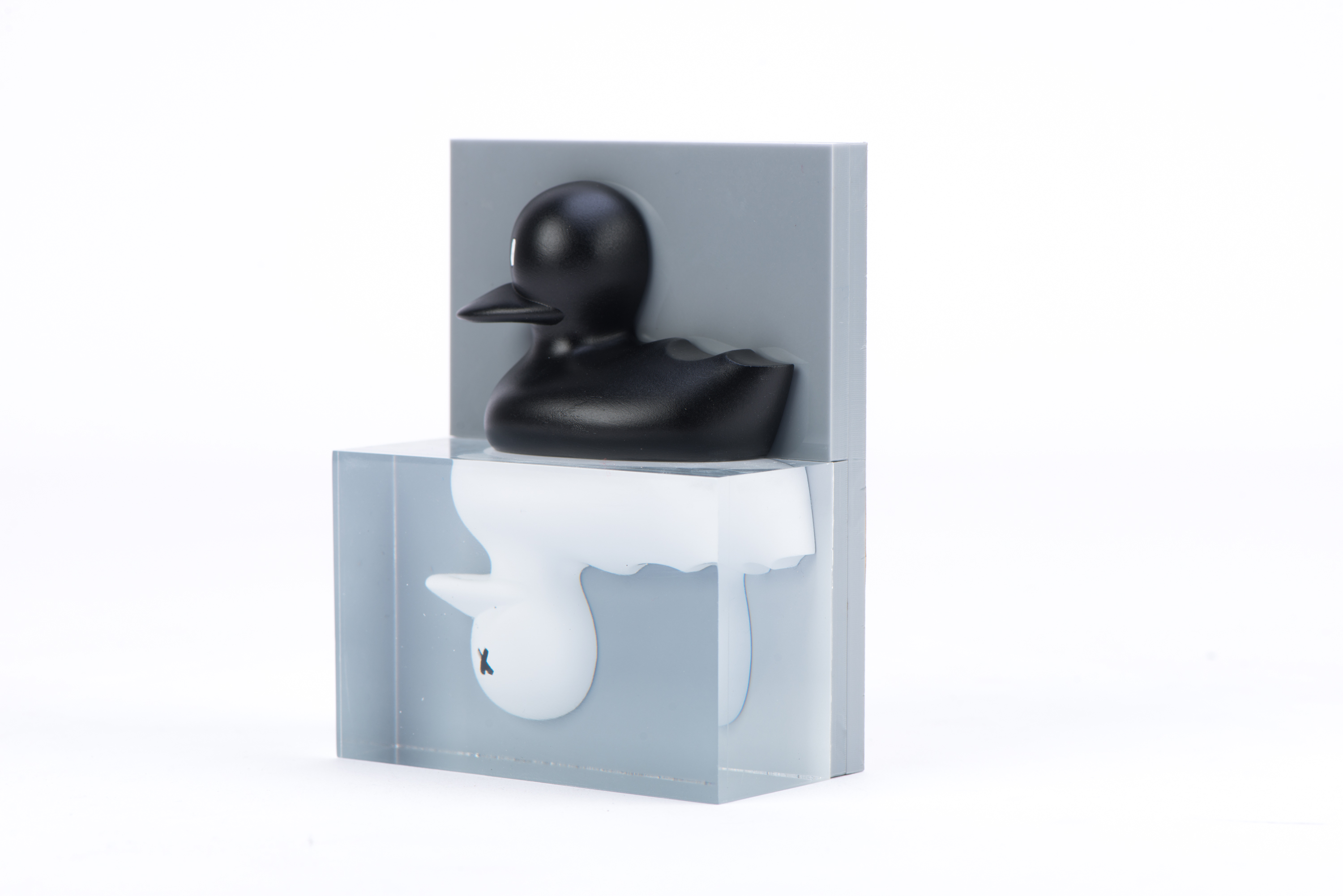 3d printed trophy duck for a hackathon