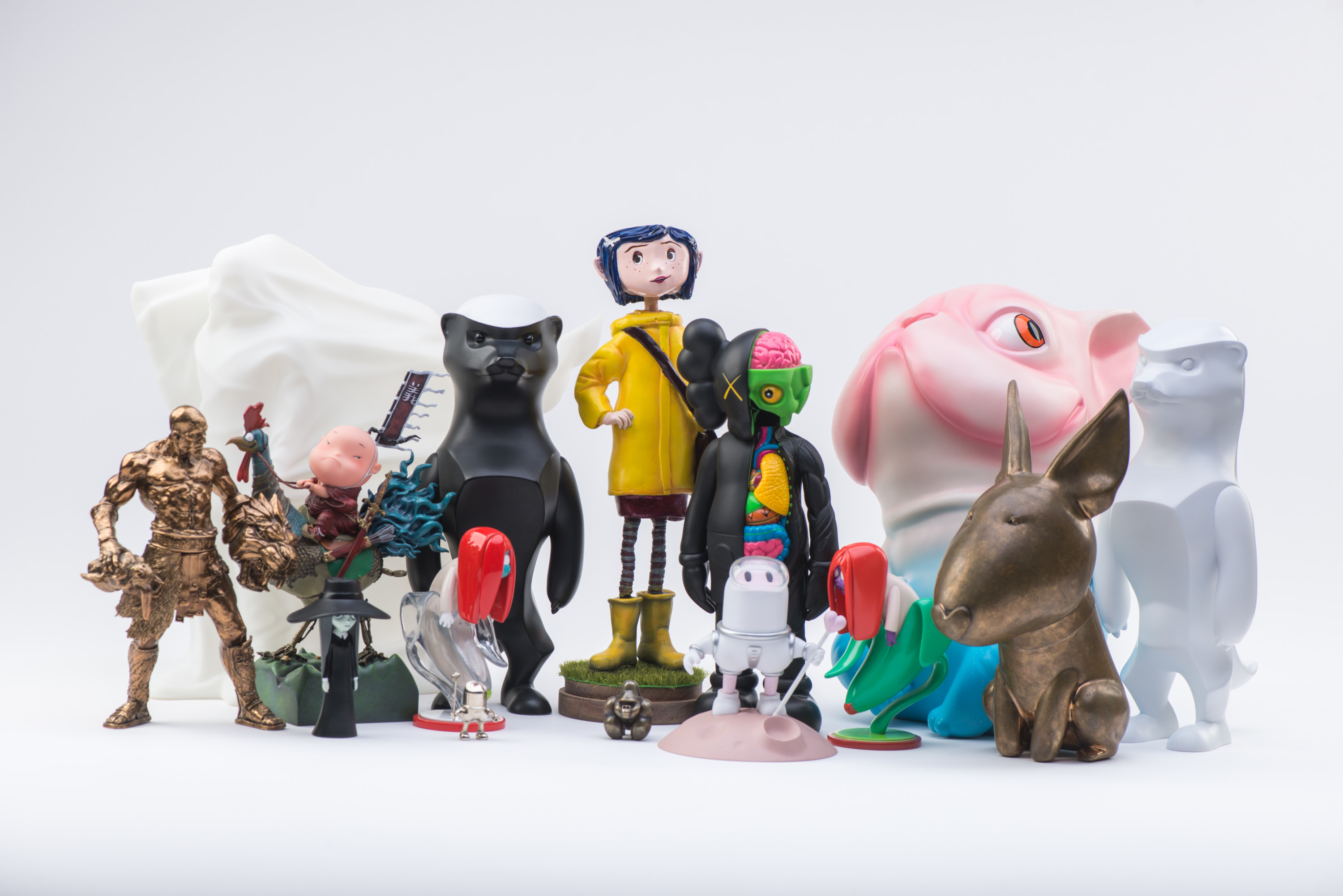 Mini Maker Series – Decorate your own Collector Figure