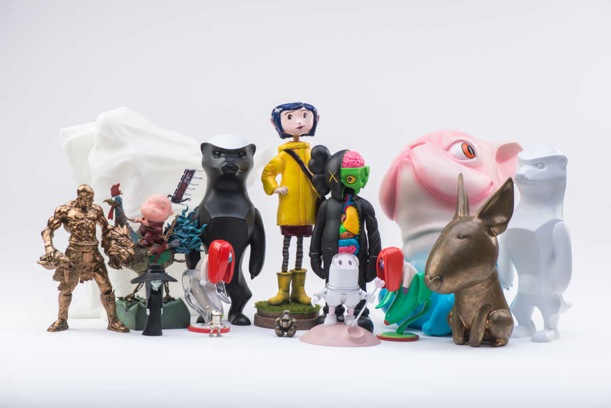 3D printed and gold plated designer toys