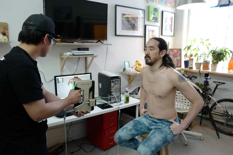 Steve Aoki getting 3D Scanned