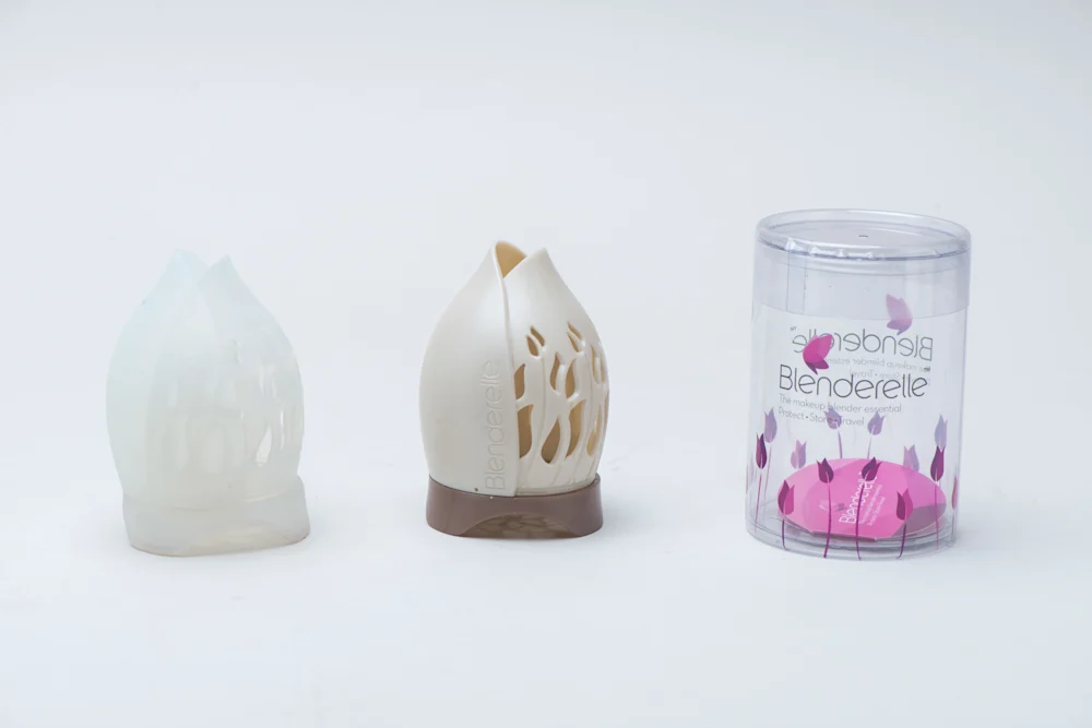 A finished sculptural model photographed in the PrintAWorld studio