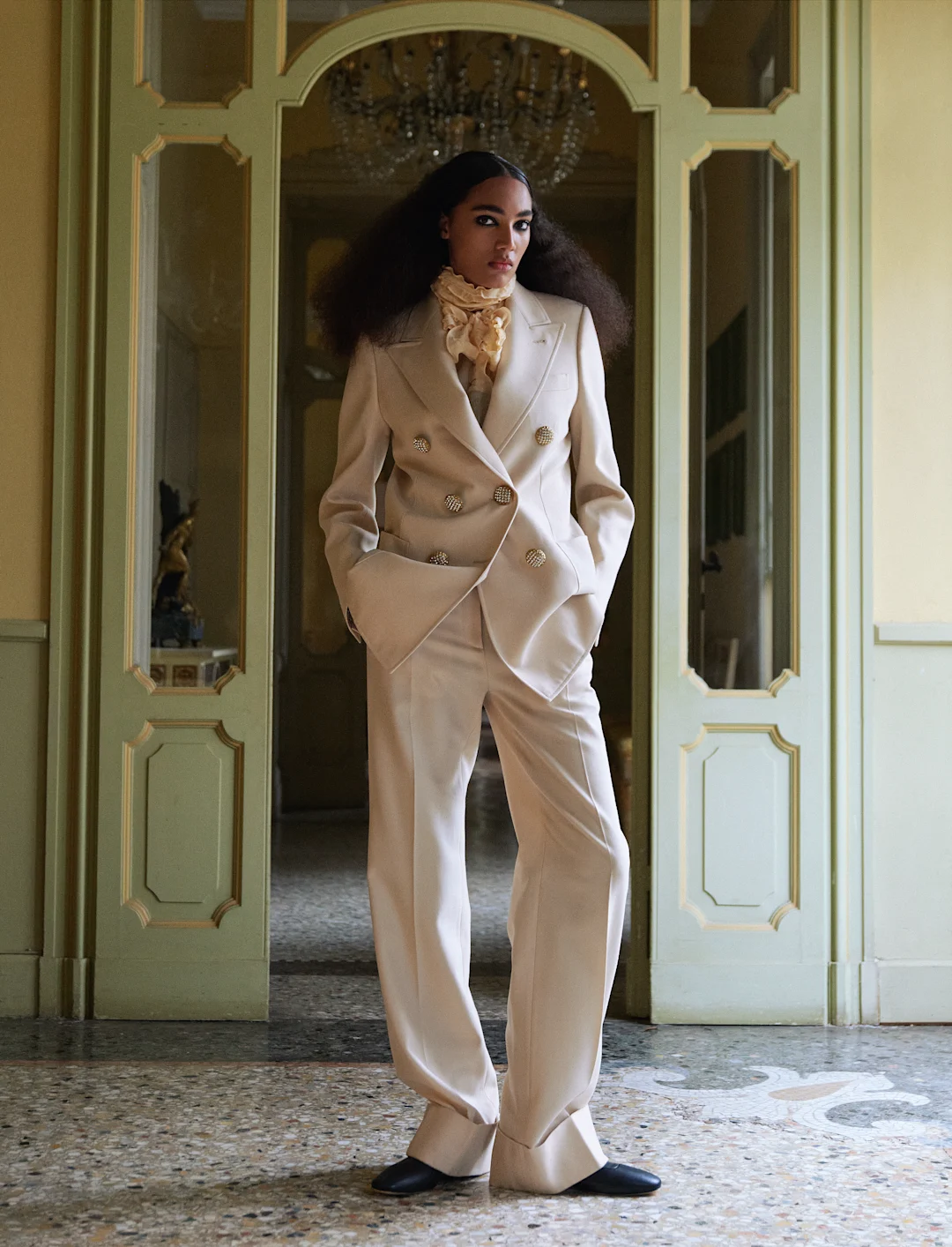 Resort 25 – image 1