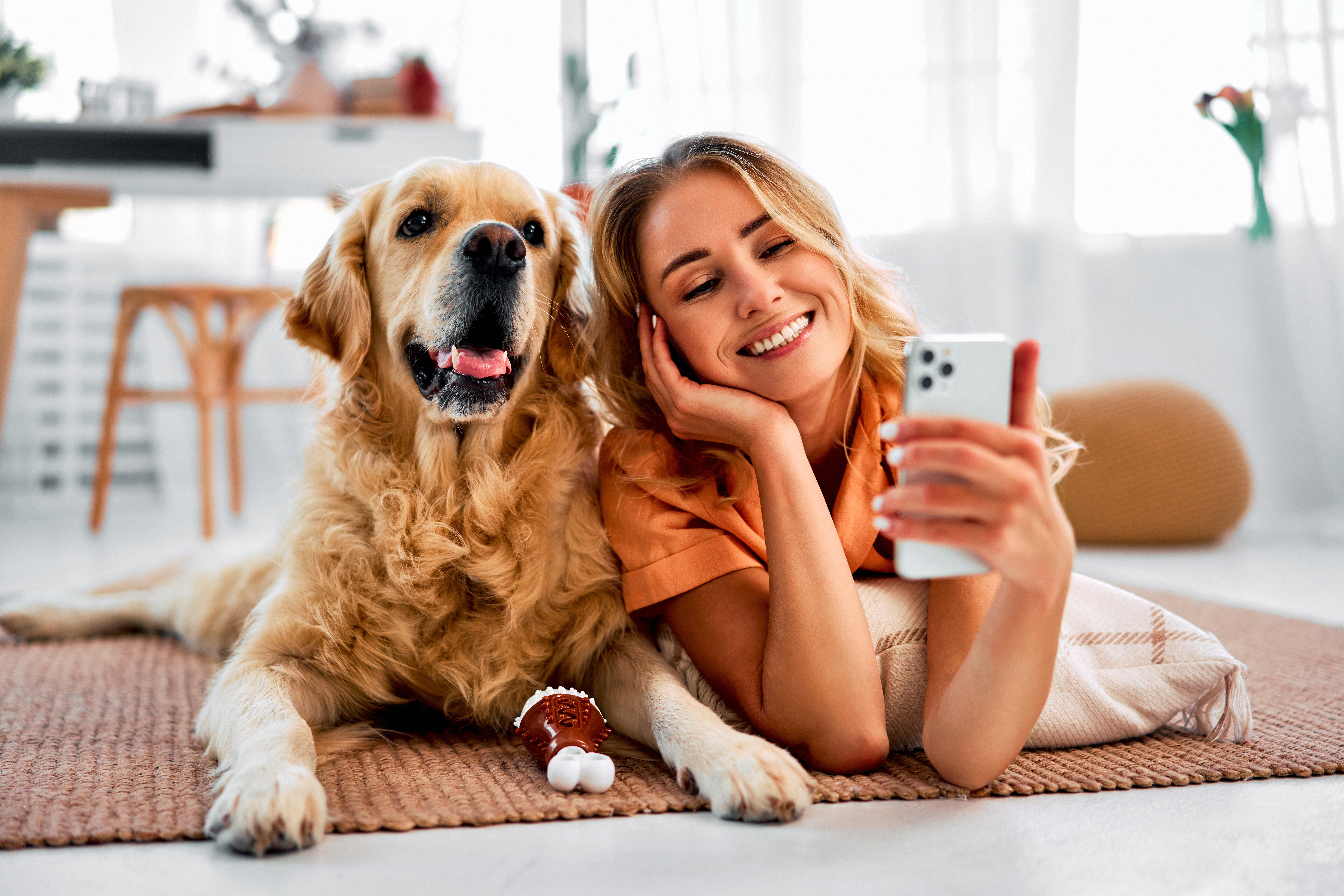 woman-dog