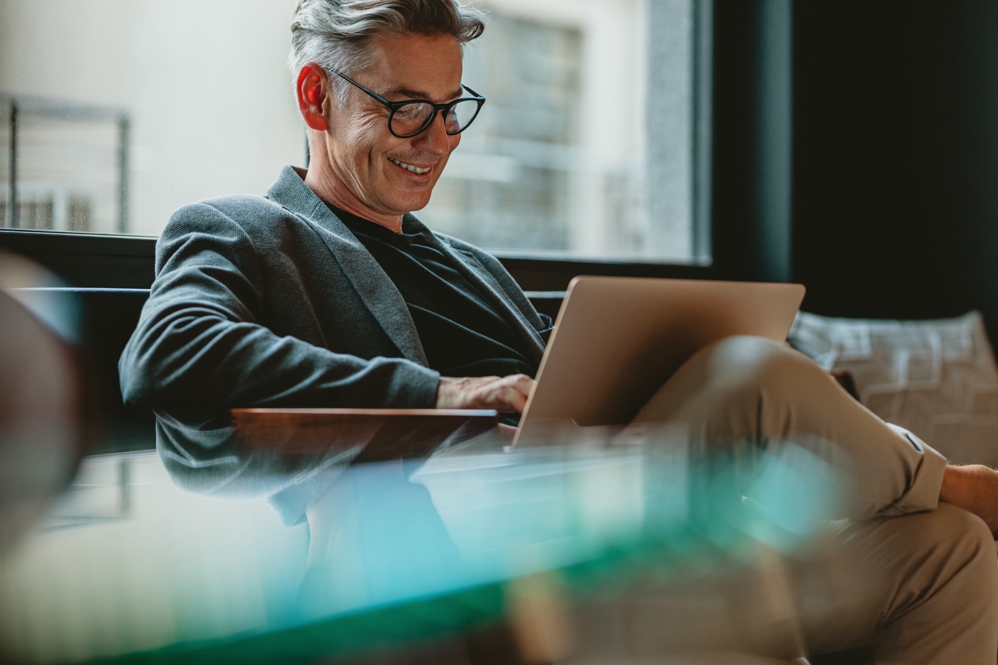 man-on-laptop