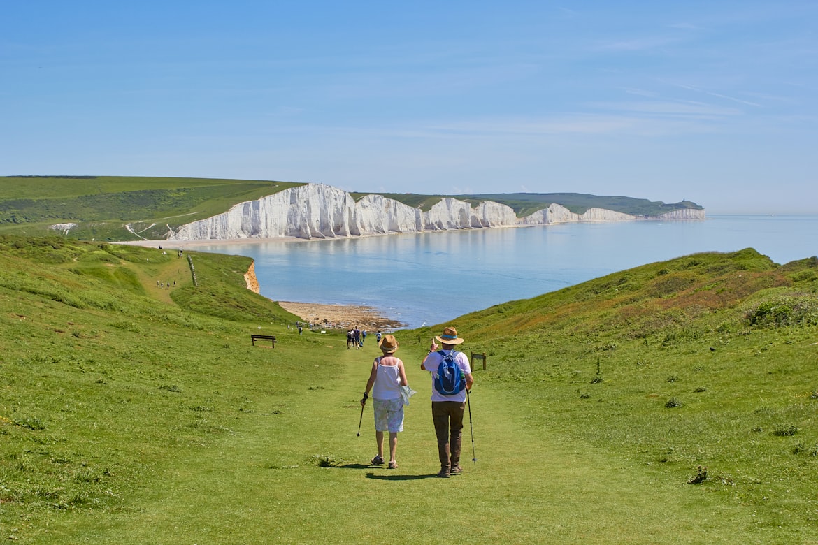 hiking-by-sea