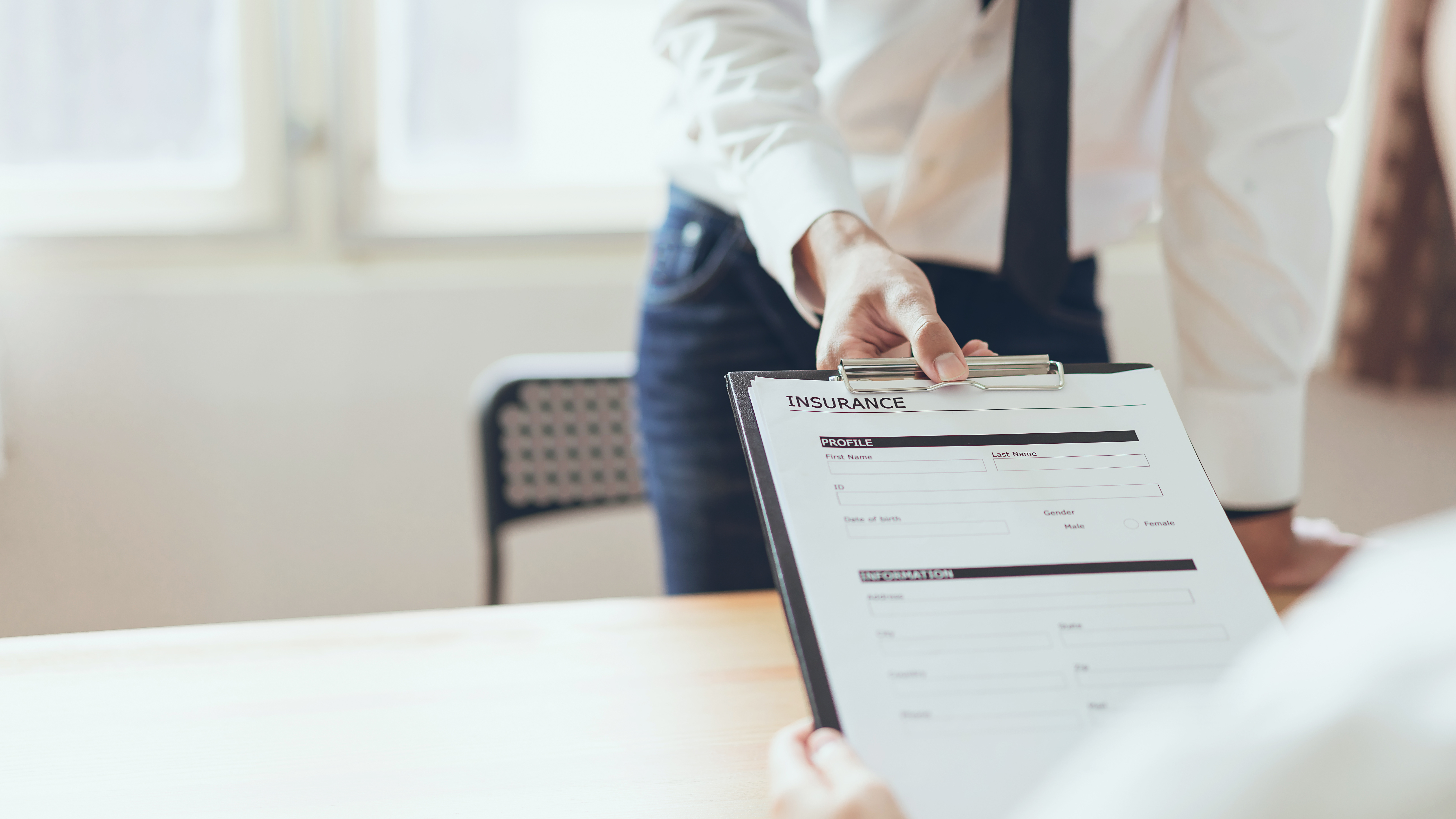 business-insurance-clipboard