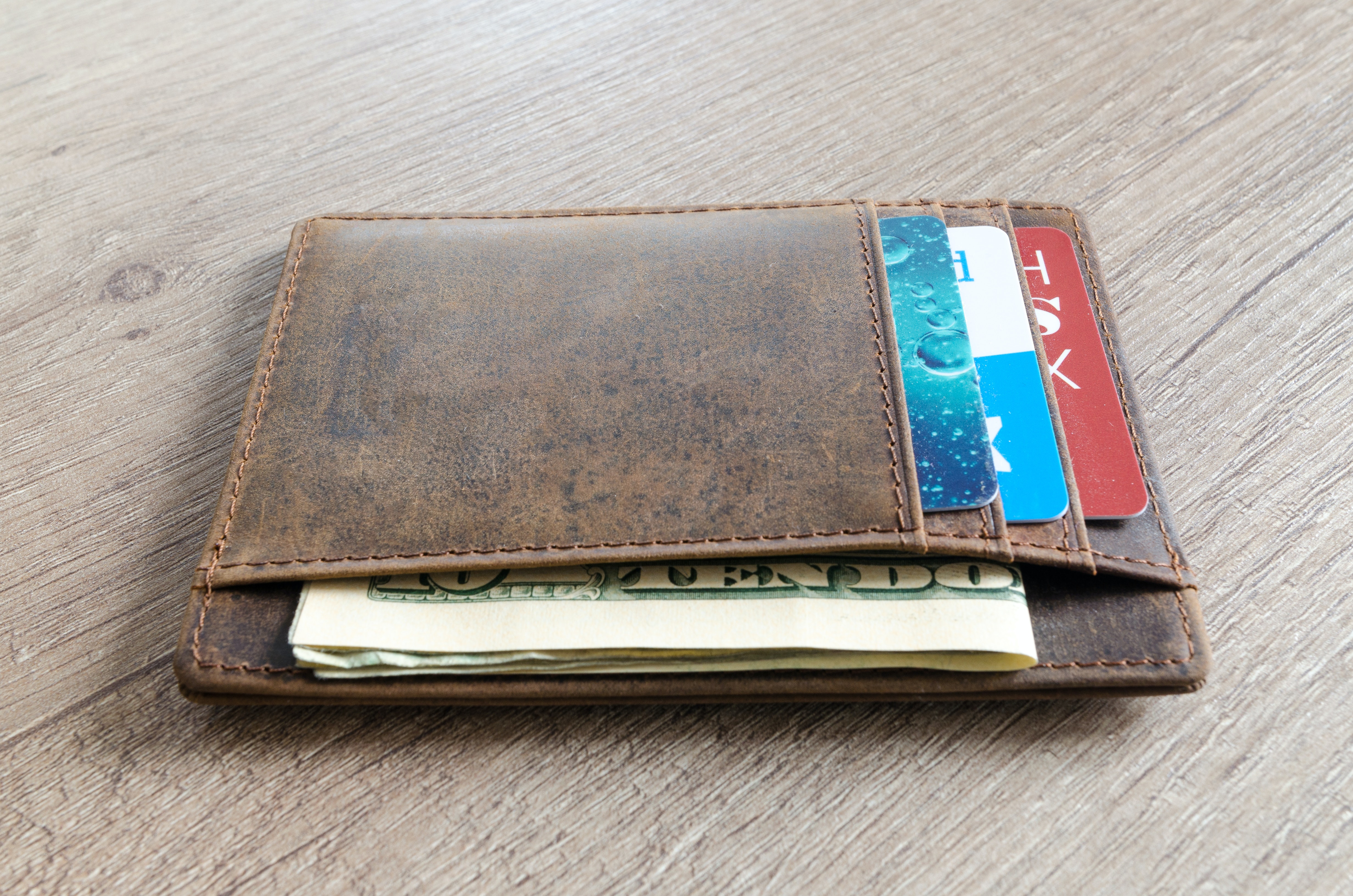 credit-cards-wallet
