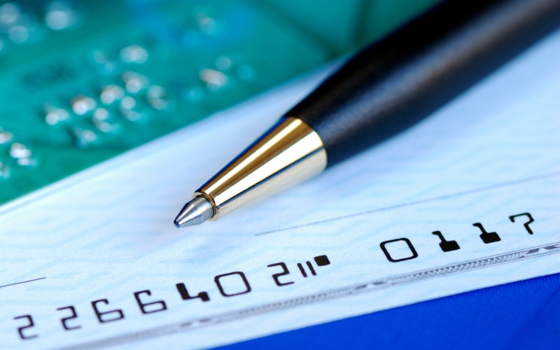 How to Open a Business Checking Account With Bad Credit